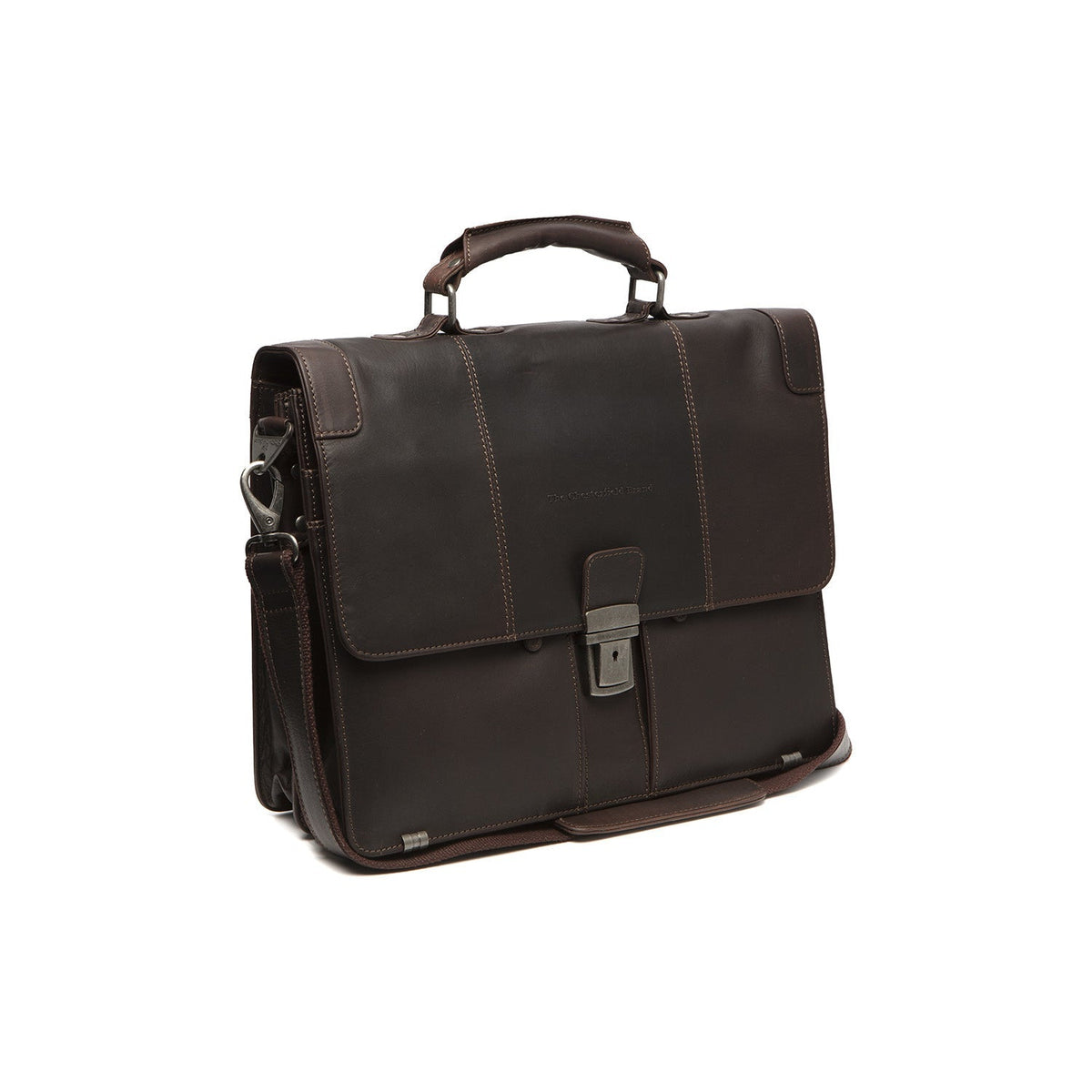 
100% Full-Grain Wax Pull-Up 100% Full-Grain Leather Grain Texture & Handcrafted Patina Detail