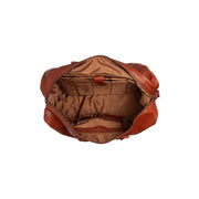 
Solid Antique Brass Hardware & Heavy-Duty Dual Zipper Detail on Cavoli Full-Grain Leather Weekender Bag